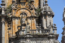 FACHADA DEL OBRADOIRO. DETALLES - CATEDRAL DE SANTIAGO DE COMPOSTELA