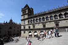 FACHADA DEL TESORO - CLAUSTRO - CATEDRAL DE SANTIAGO DE COMPOSTELA