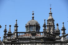 TEJADOS Y CUBIERTAS -CATEDRAL DE SANTIAGO DE COMPOSTELA