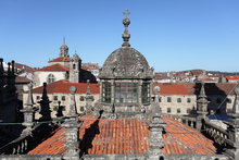 TEJADOS Y CUBIERTAS -CATEDRAL DE SANTIAGO DE COMPOSTELA