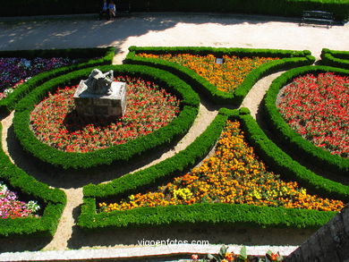 CASTILLO DE SOTOMAIOR. JARDINS