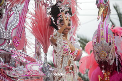 CARNAVALES: CARNAVAL SANTACRUZ 