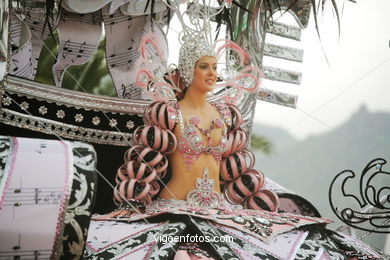 CARNAVALES: CARNAVAL SANTACRUZ 