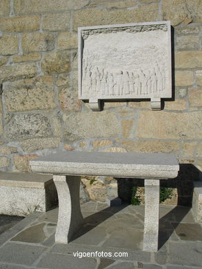 Altar y placas de la Iglesia de Vilaboa 