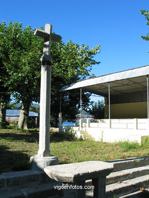 IGREJA DE SAN ADRIÁN DE COBRES